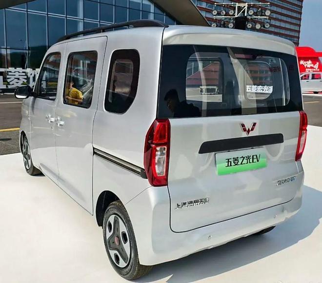 V中国式K-CAR龙8体育五菱之光E(图2)